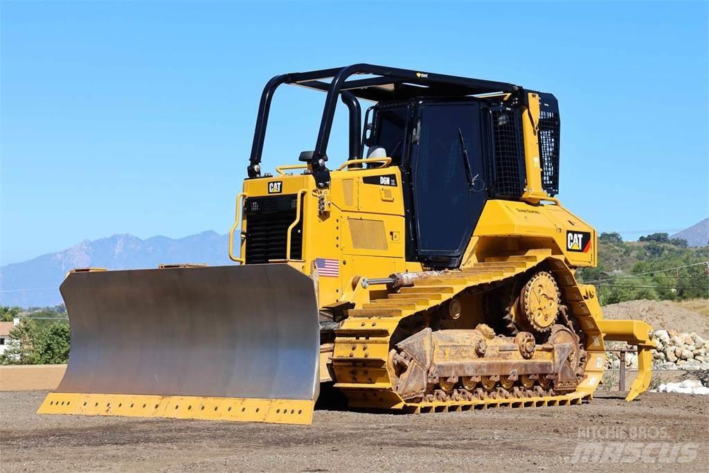 CAT D6N XL Vikšriniai buldozeriai