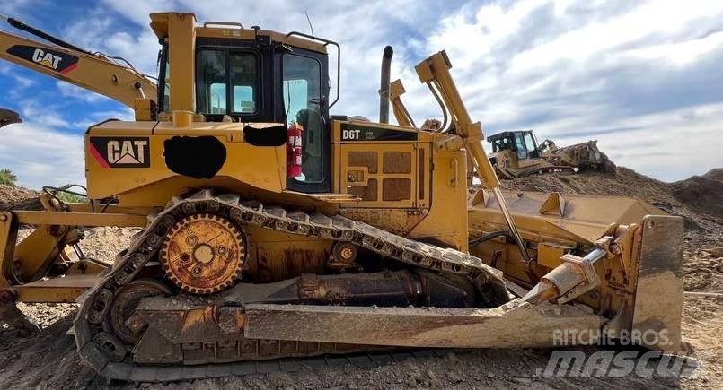 CAT D6T Vikšriniai buldozeriai