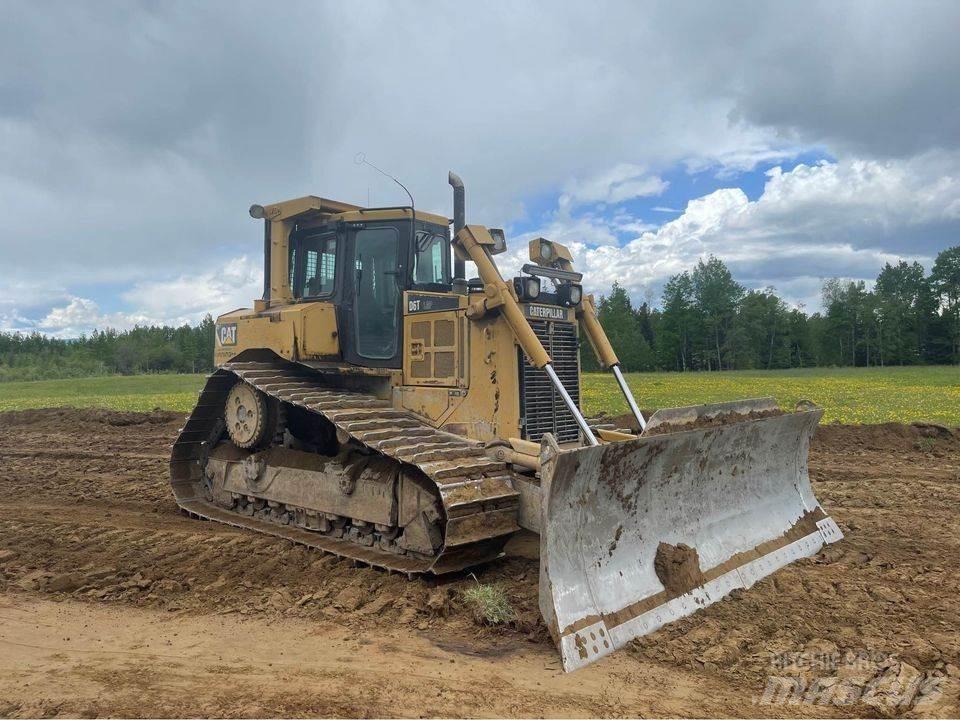 CAT D6T Vikšriniai buldozeriai