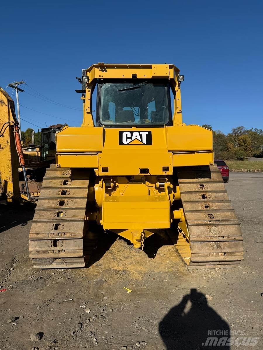 CAT D6T Vikšriniai buldozeriai