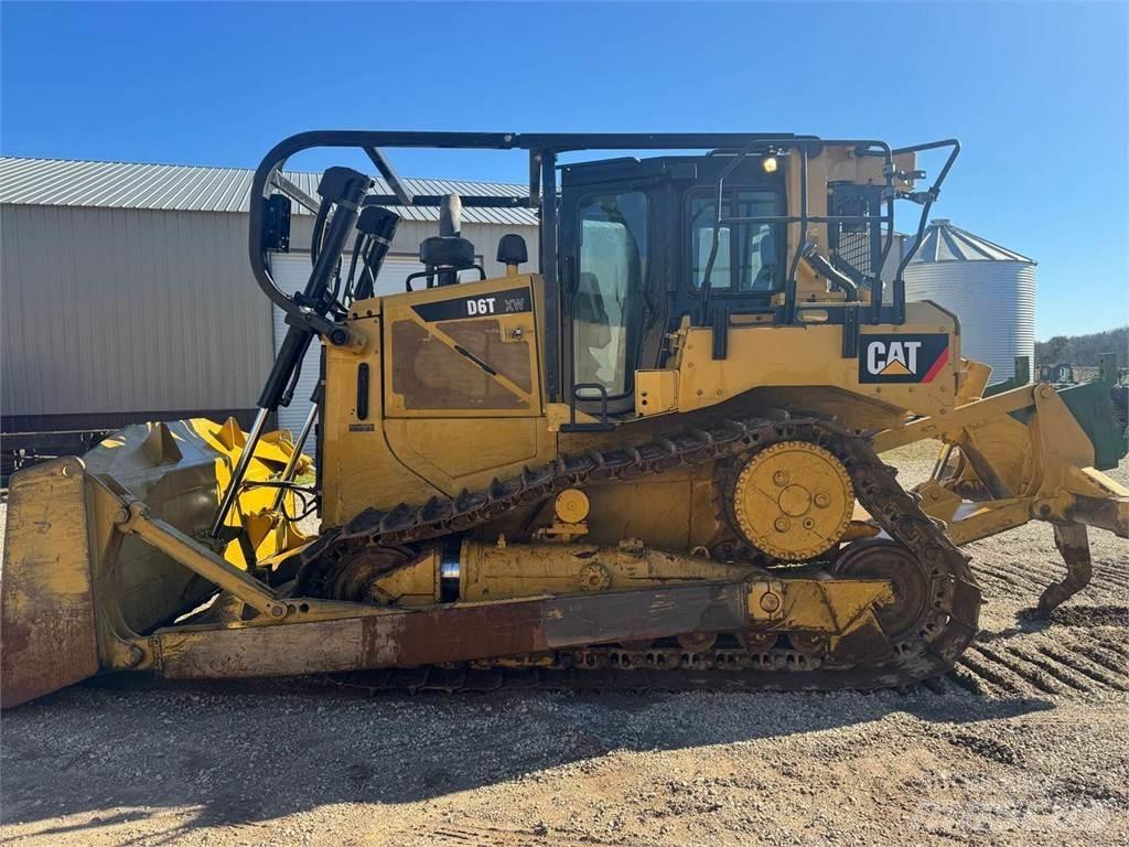 CAT D6T XW Vikšriniai buldozeriai
