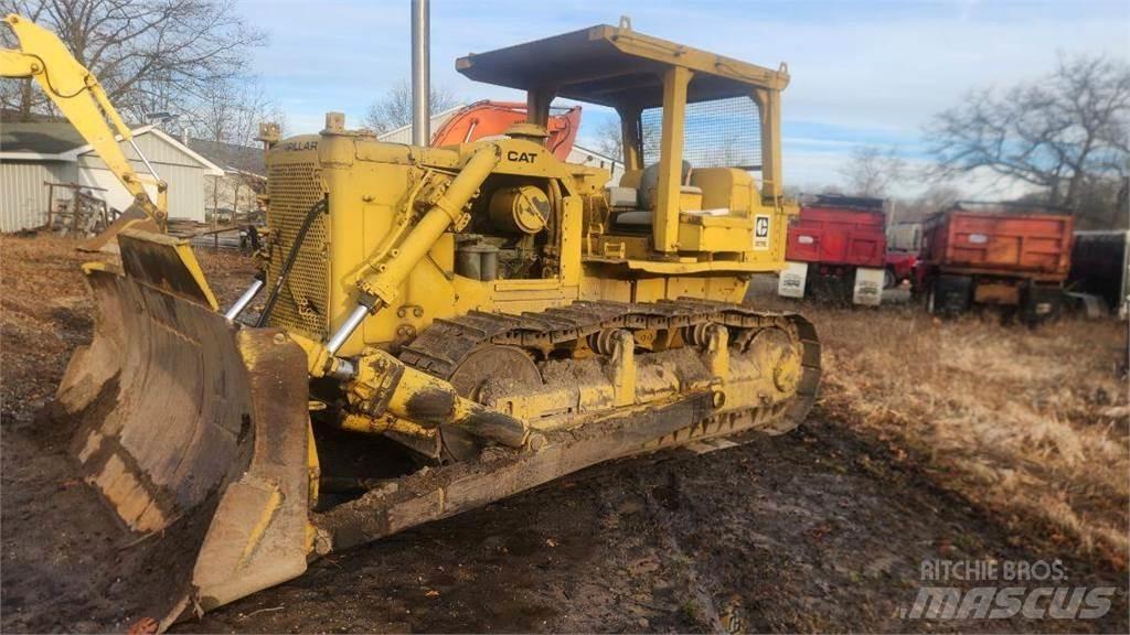 CAT D7F Vikšriniai buldozeriai