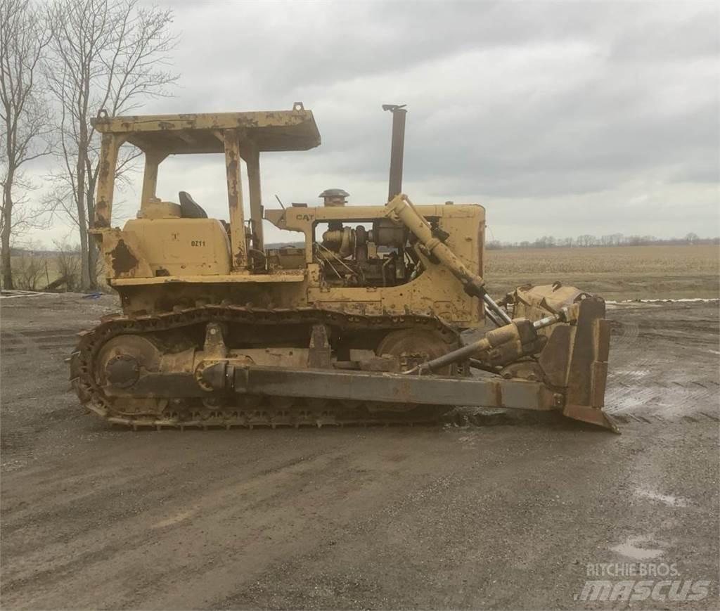 CAT D7F Vikšriniai buldozeriai