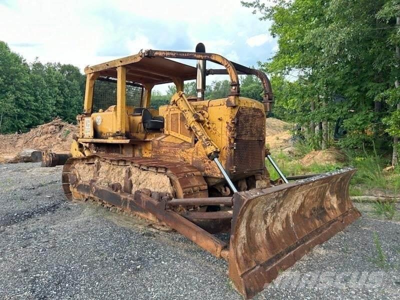 CAT D7F Vikšriniai buldozeriai