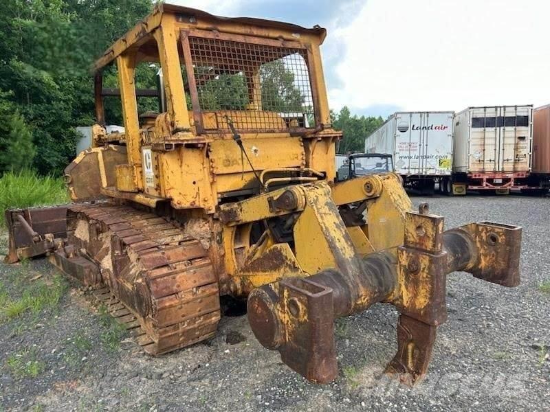 CAT D7F Vikšriniai buldozeriai