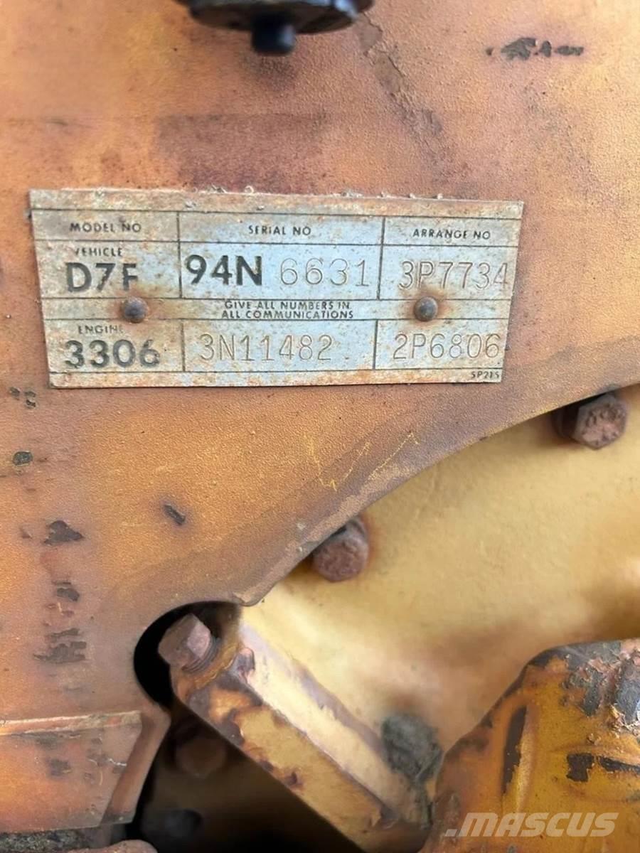 CAT D7F Vikšriniai buldozeriai