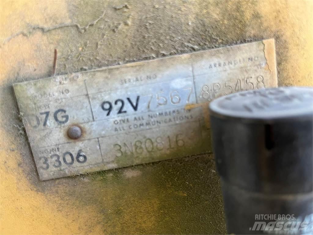 CAT D7G Vikšriniai buldozeriai
