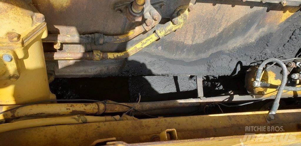 CAT D8H Vikšriniai buldozeriai