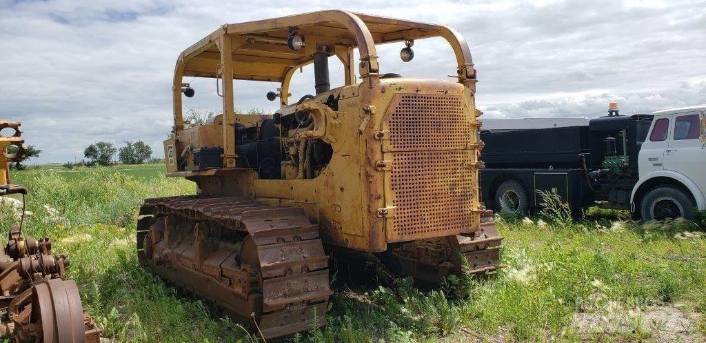 CAT D8H Vikšriniai buldozeriai