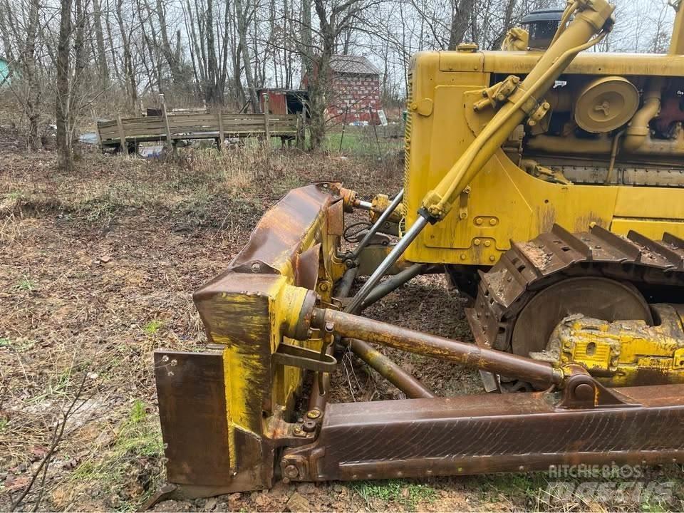 CAT D8H Vikšriniai buldozeriai