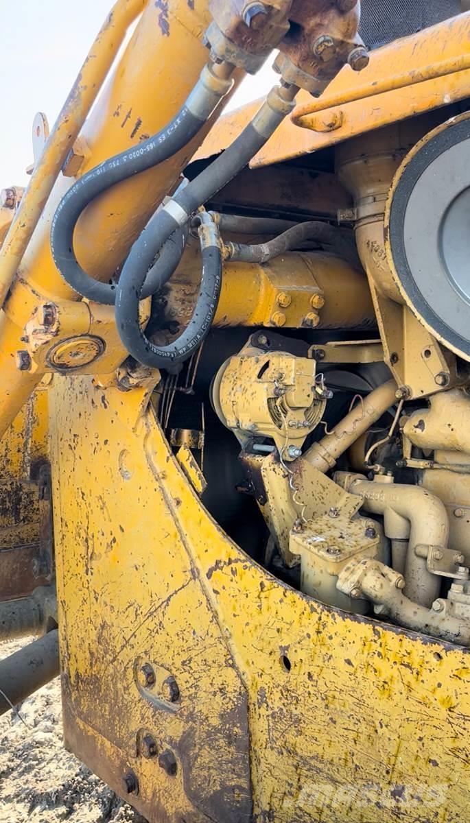 CAT D8H Vikšriniai buldozeriai