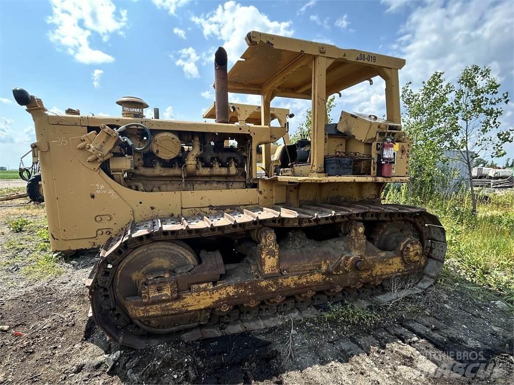 CAT D8H Vikšriniai buldozeriai