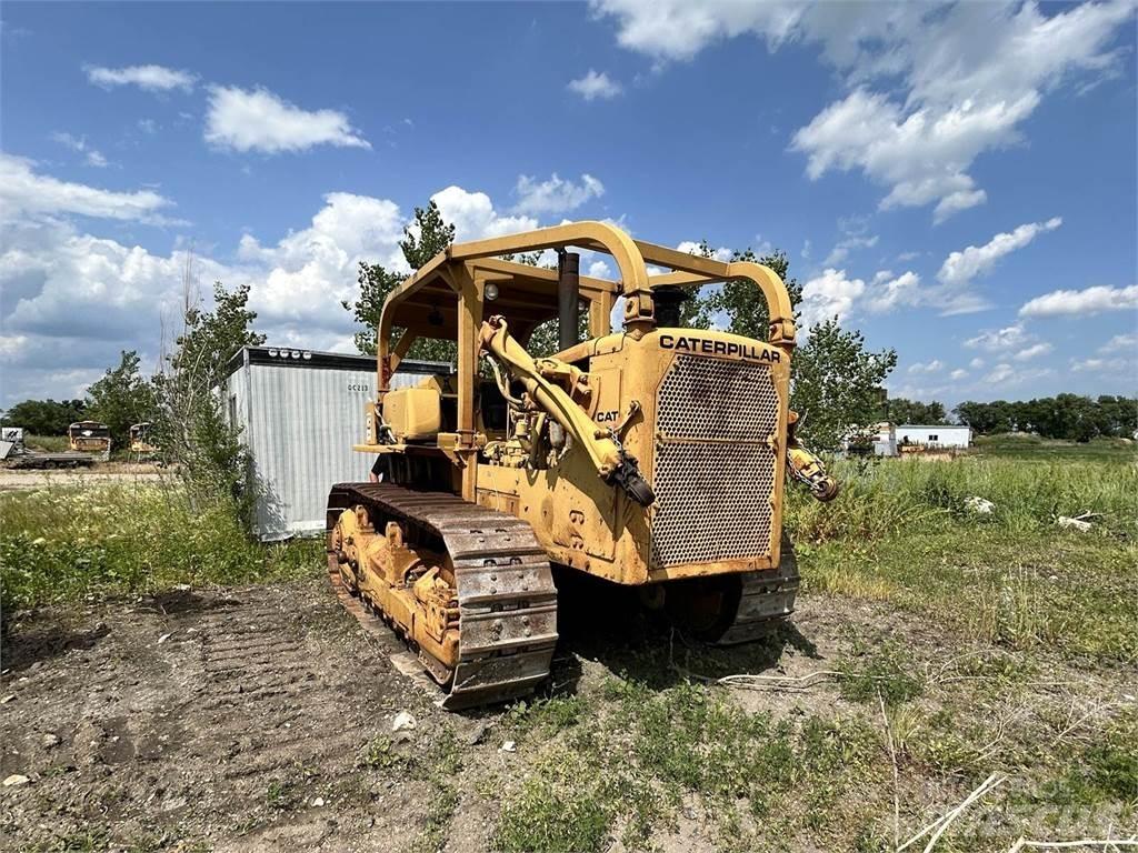 CAT D8H Vikšriniai buldozeriai