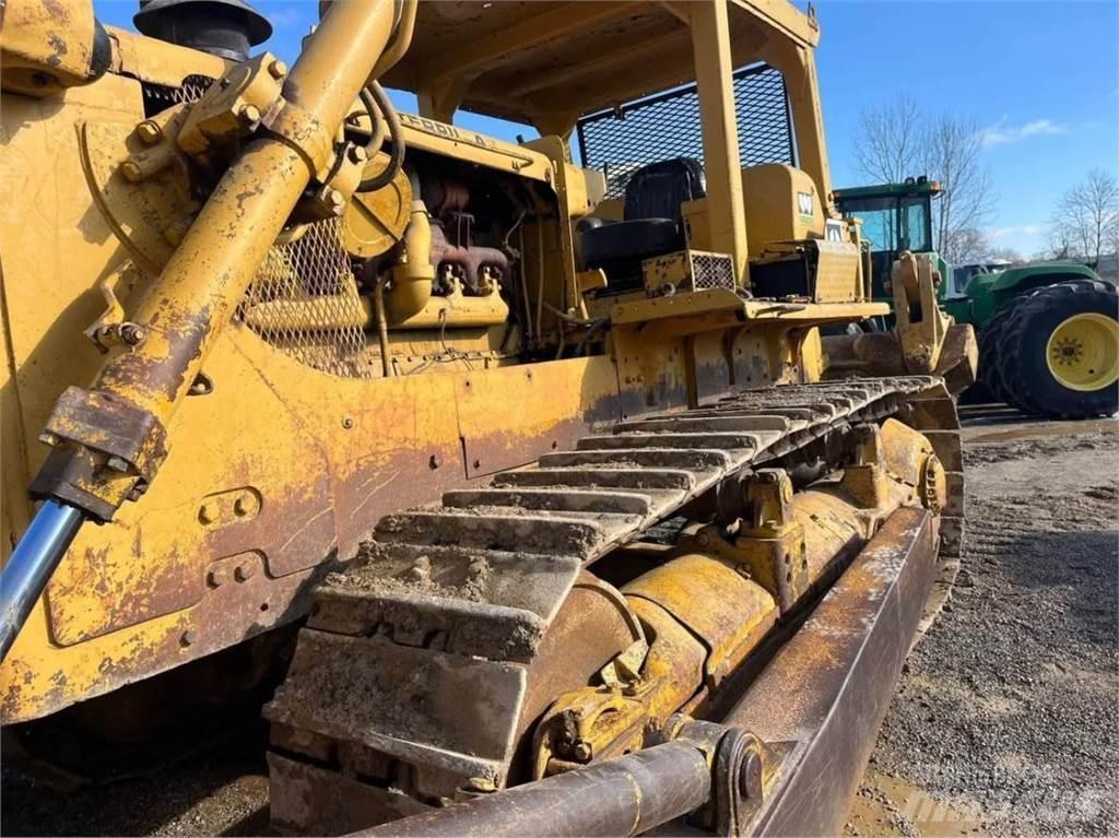 CAT D8H Vikšriniai buldozeriai
