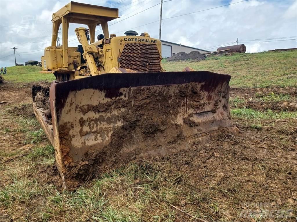 CAT D8K Vikšriniai buldozeriai