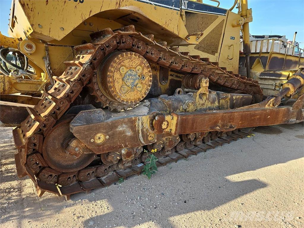 CAT D8T Vikšriniai buldozeriai