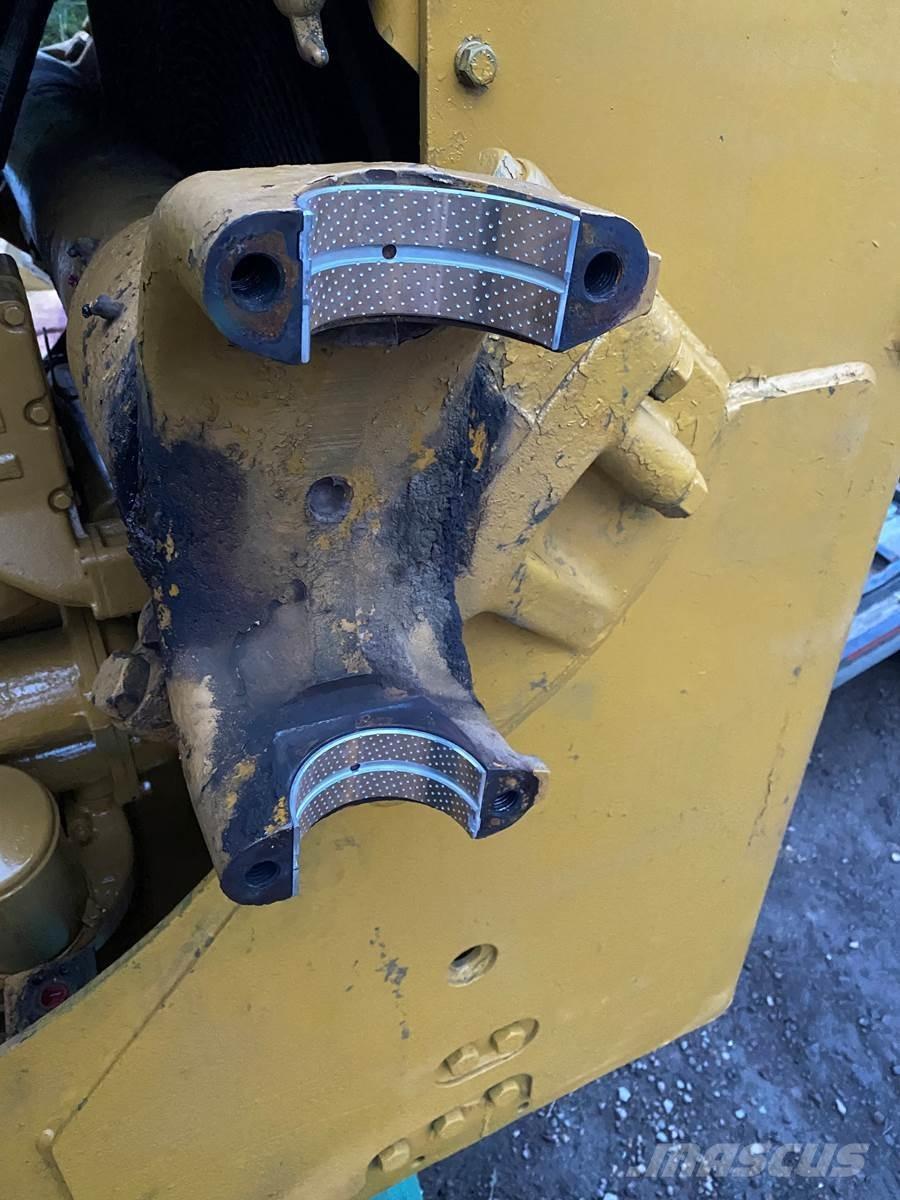 CAT D9G Vikšriniai buldozeriai