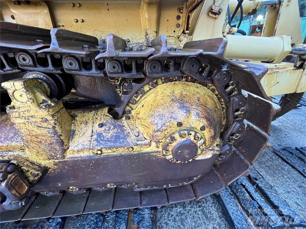 CAT D9H Vikšriniai buldozeriai