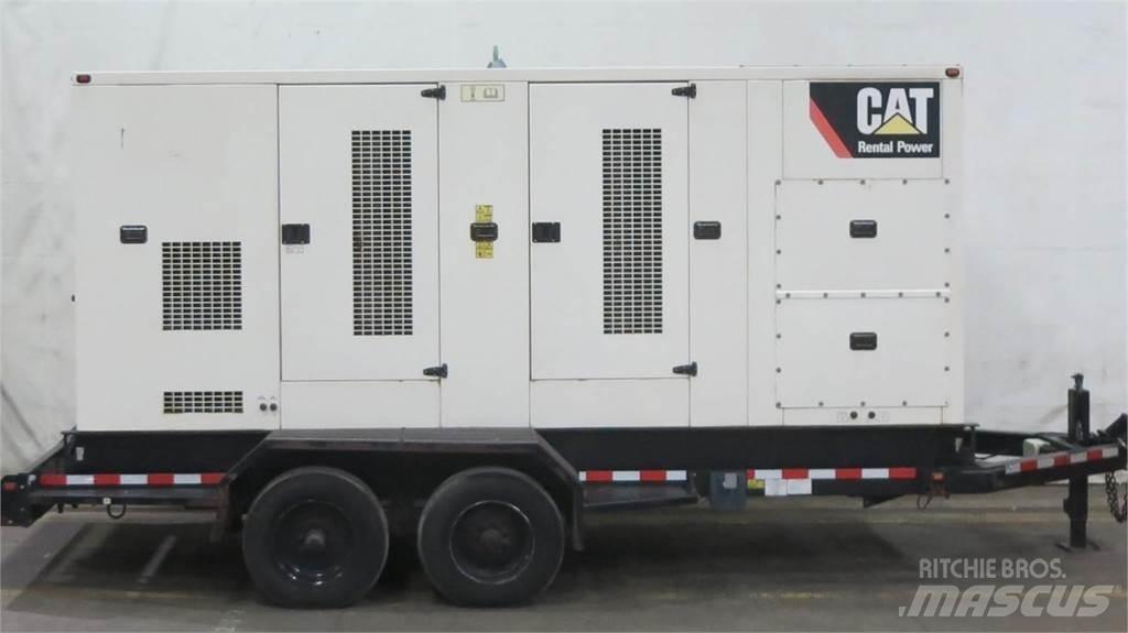 CAT XQ350 Dyzeliniai generatoriai
