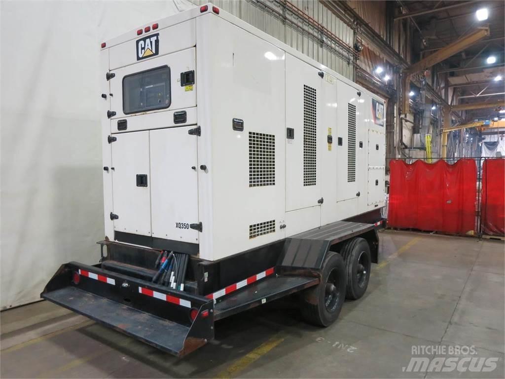 CAT XQ350 Dyzeliniai generatoriai