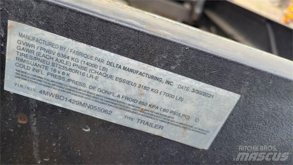 Delta  Savivartės puspriekabės