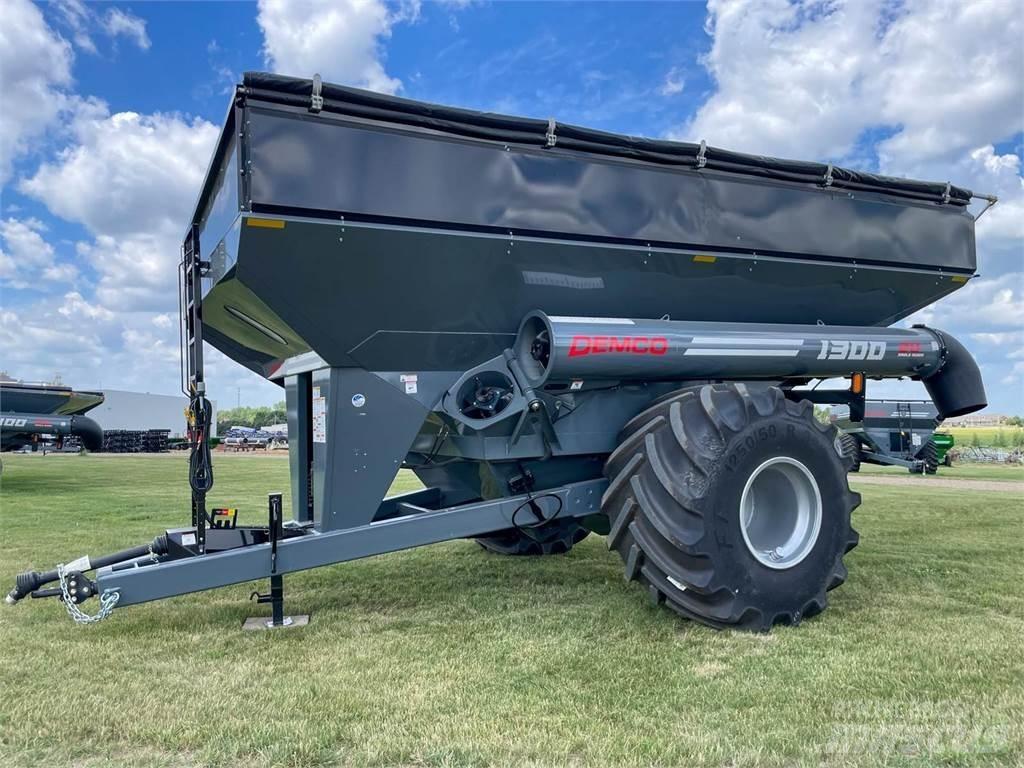 Demco 1322 Grūdų vežimėliai