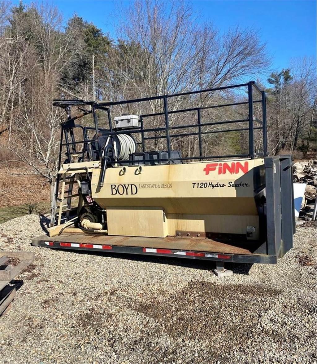 Finn T120 Priėmimo bunkeriai, pūtimo įrenginiai ir keltuvai