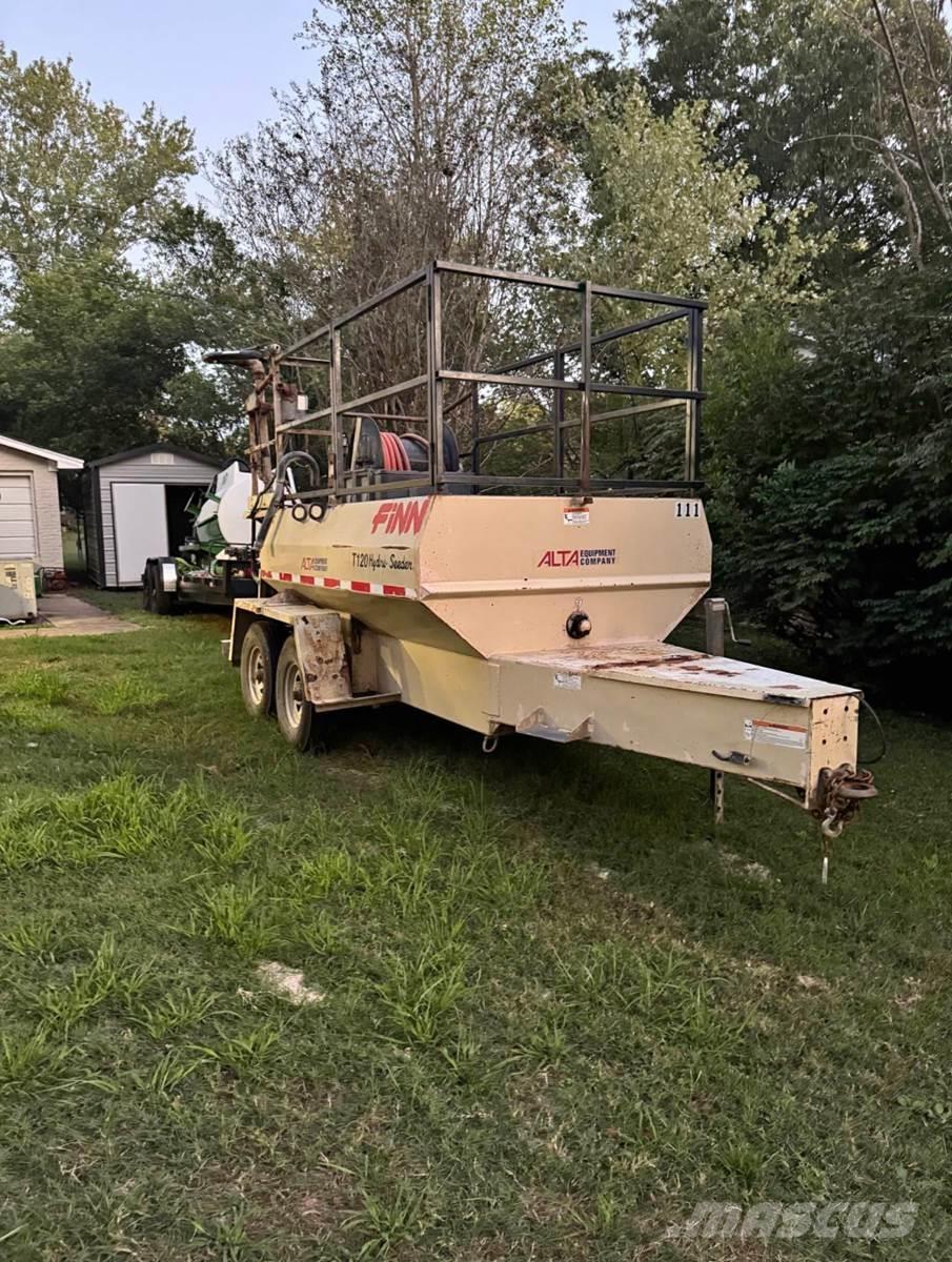 Finn T120 Priėmimo bunkeriai, pūtimo įrenginiai ir keltuvai