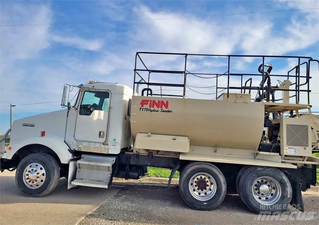 Finn T170 Priėmimo bunkeriai, pūtimo įrenginiai ir keltuvai