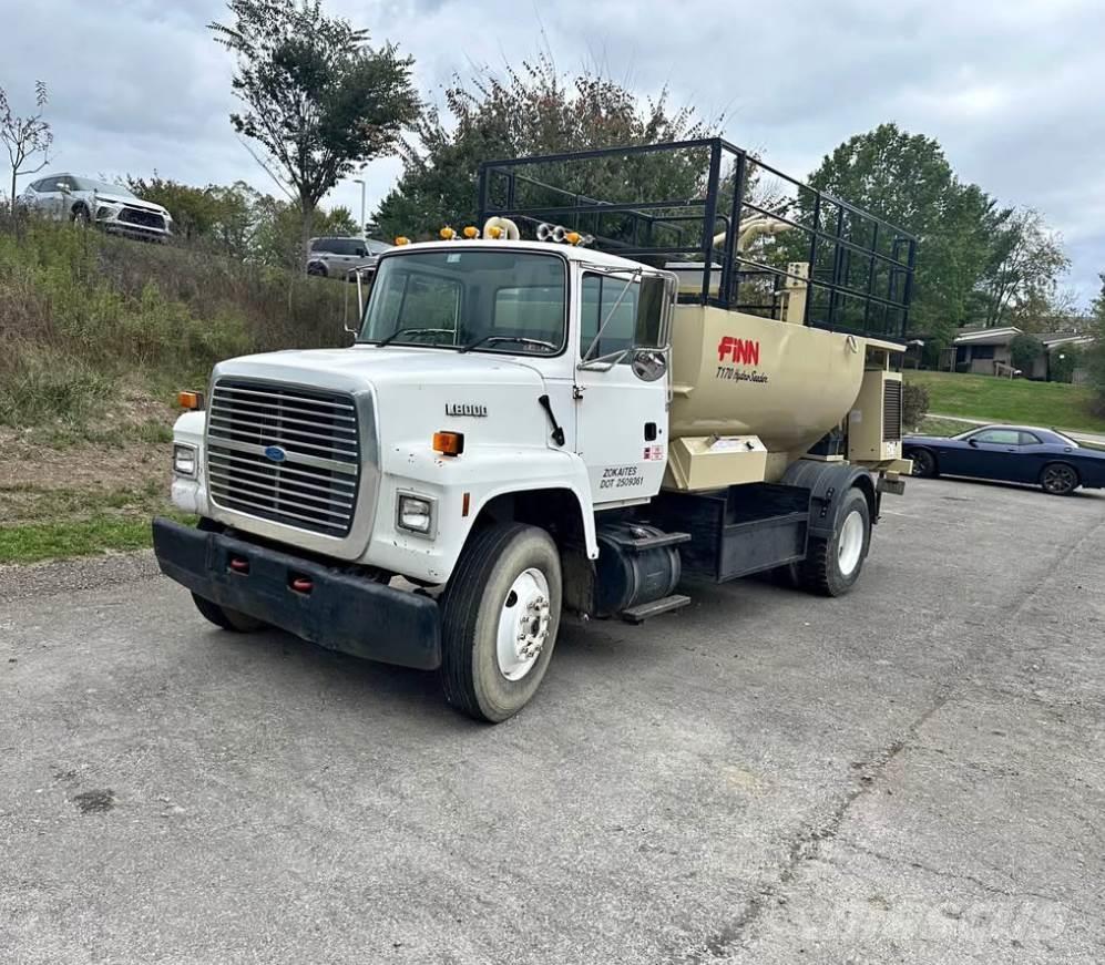 Finn T170 Priėmimo bunkeriai, pūtimo įrenginiai ir keltuvai