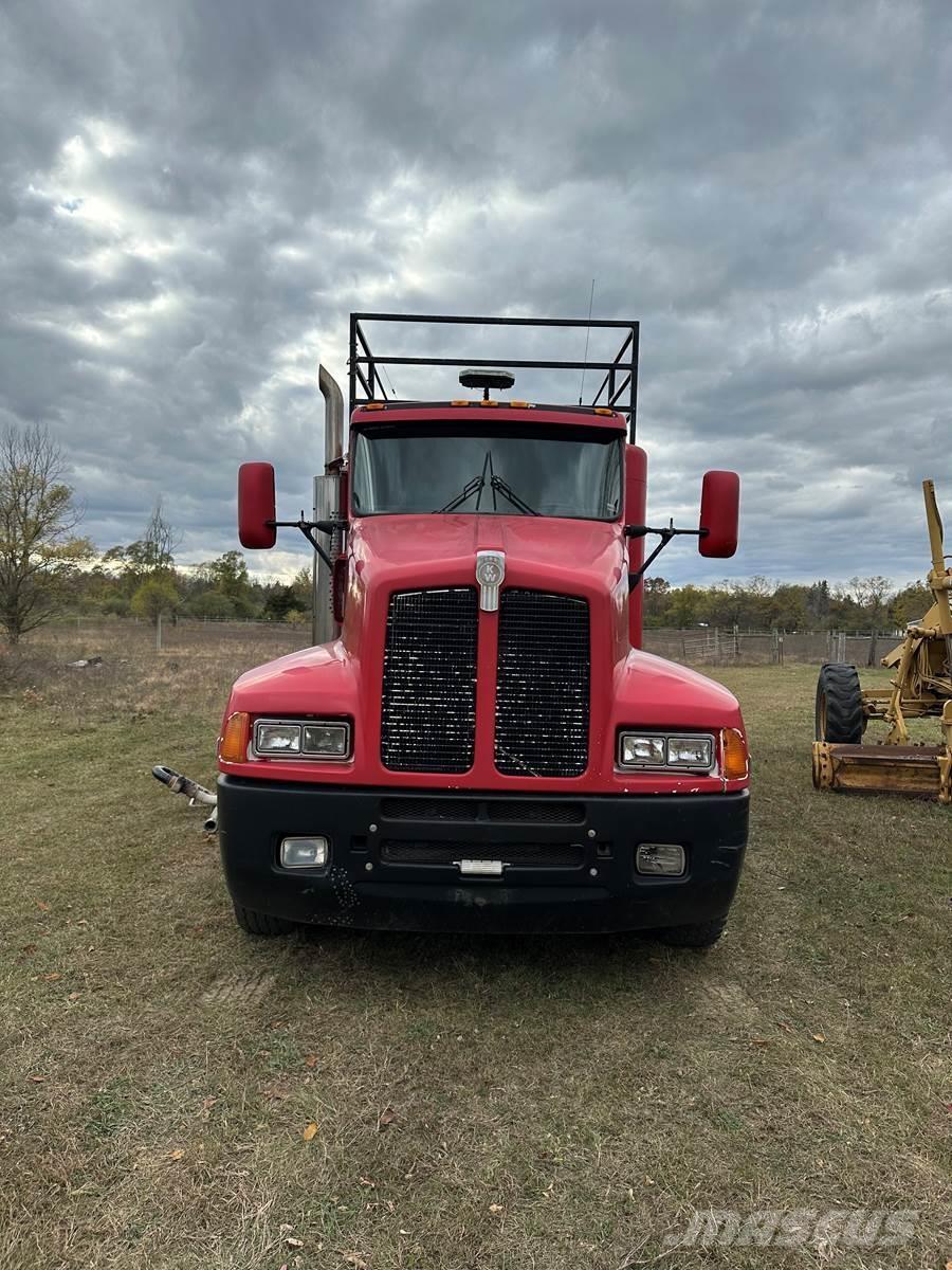 Finn T330 Priėmimo bunkeriai, pūtimo įrenginiai ir keltuvai