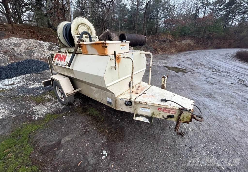 Finn T60T Priėmimo bunkeriai, pūtimo įrenginiai ir keltuvai