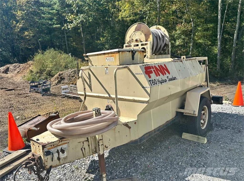 Finn T60T Priėmimo bunkeriai, pūtimo įrenginiai ir keltuvai