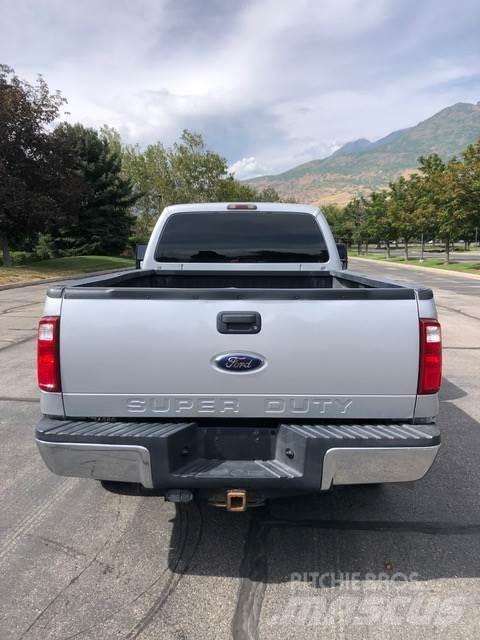 Ford F-250 Pikapai / Bortiniai sunkvežimiai