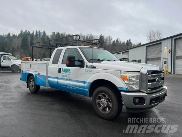 Ford F-350 Visuotinės / bendrosios paskirties automobiliai