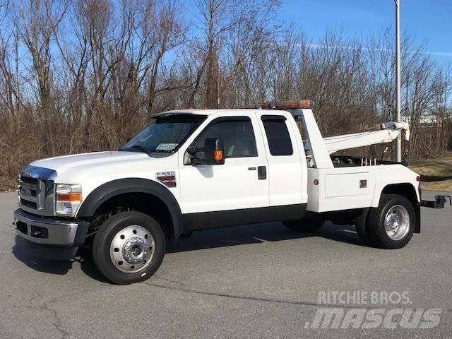 Ford F-550 Pagalbos kelyje automobiliai