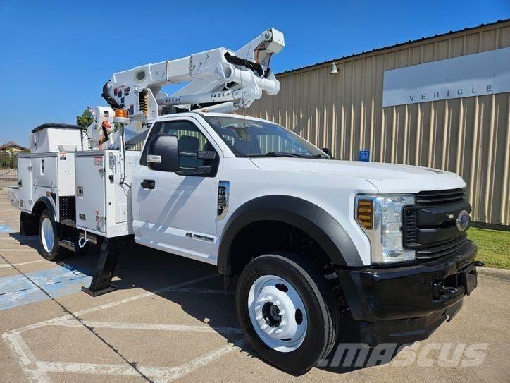 Ford F-550 Ant vilkikų montuojamos kėlimo platformos