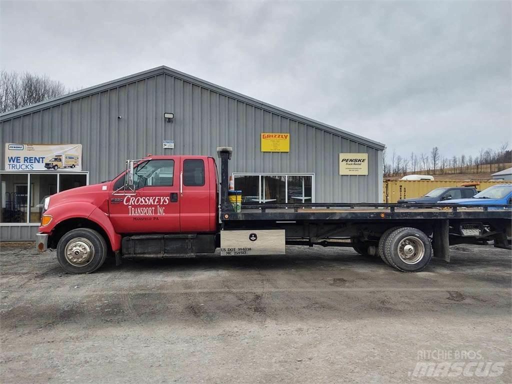 Ford F-650 Autovežiai