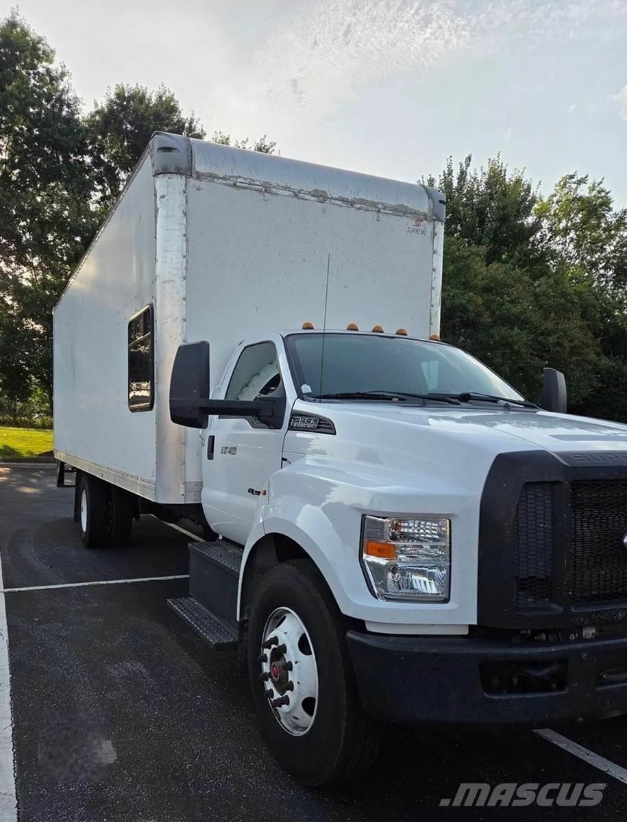 Ford F-650 Sunkvežimiai su dengtu kėbulu