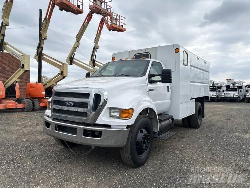 Ford F-750 Sunkvežimiai skiedroms vežti