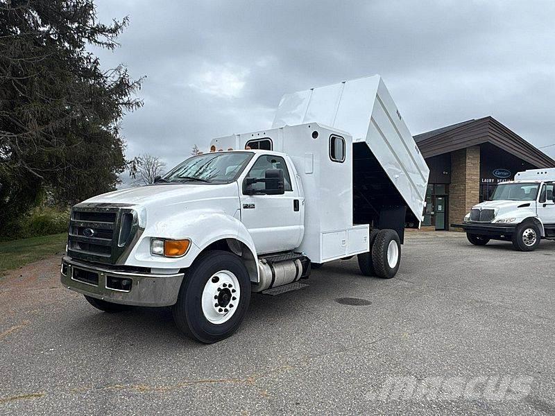 Ford F-750 Sunkvežimiai skiedroms vežti