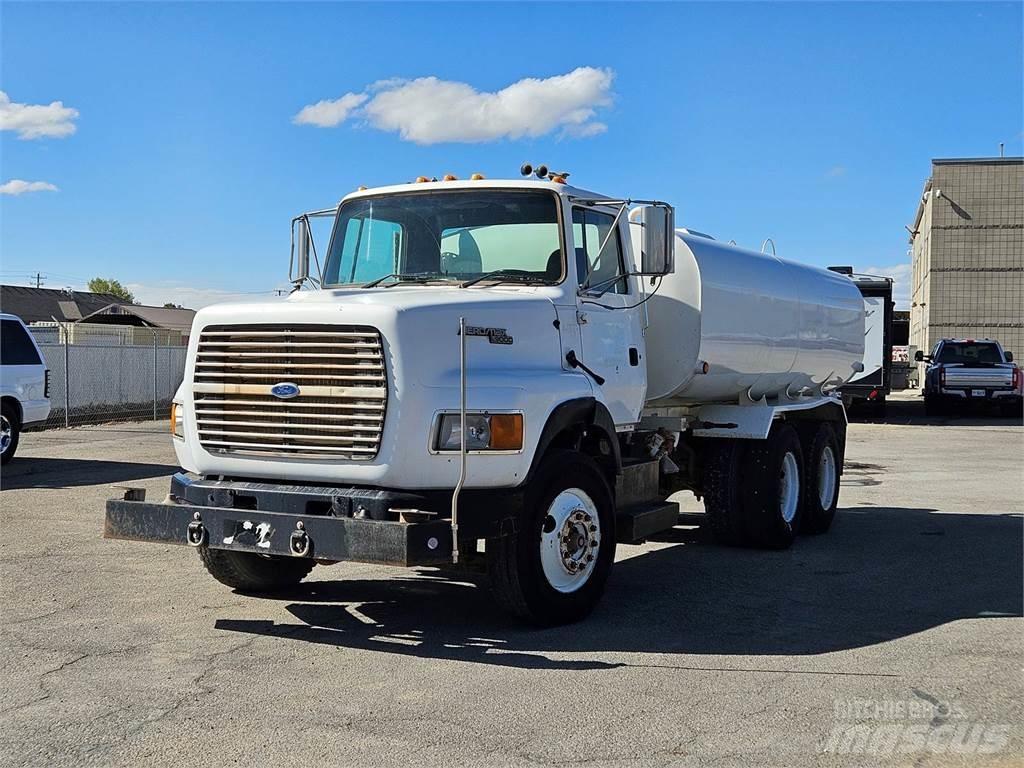 Ford L9000 Automobilinės cisternos
