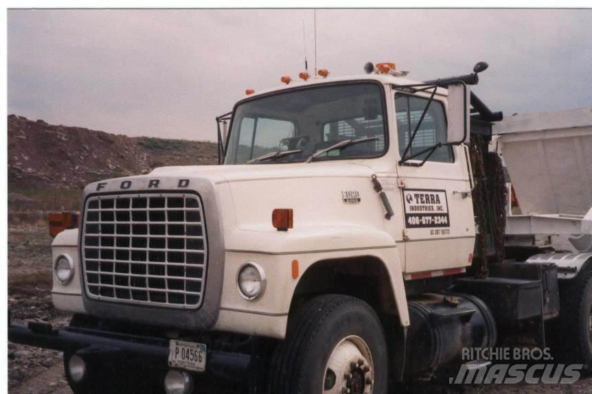 Ford LT9000 Platforminiai/Gerviniai sunkvežimiai
