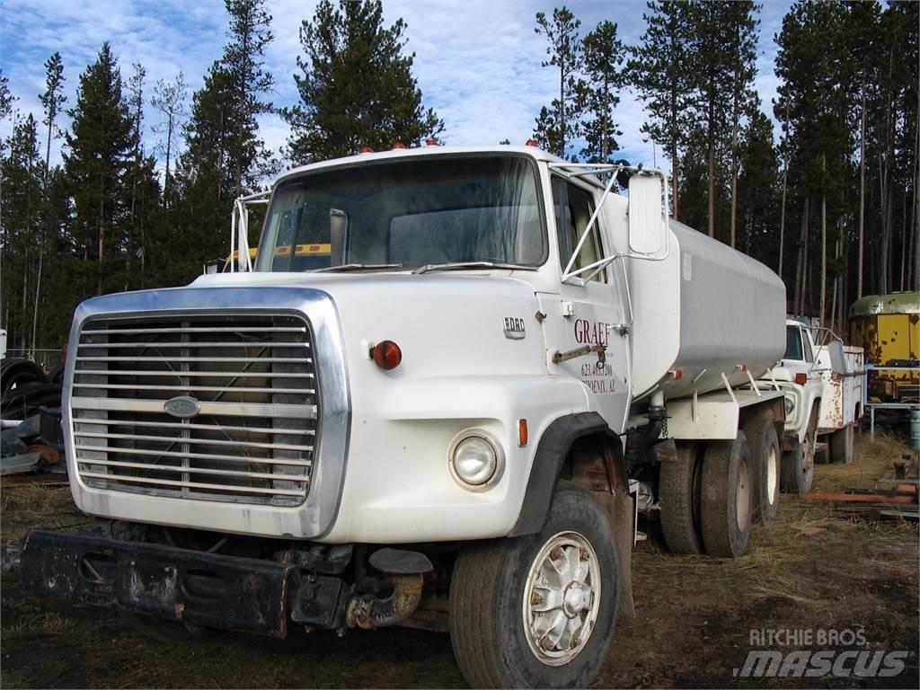 Ford LTS8000 Automobilinės cisternos