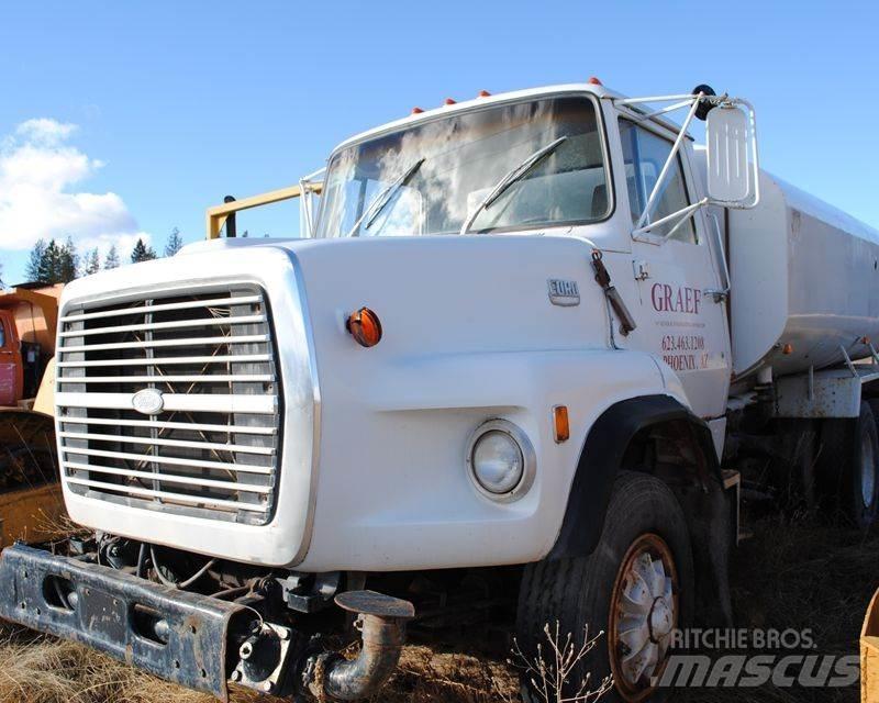 Ford LTS8000 Automobilinės cisternos