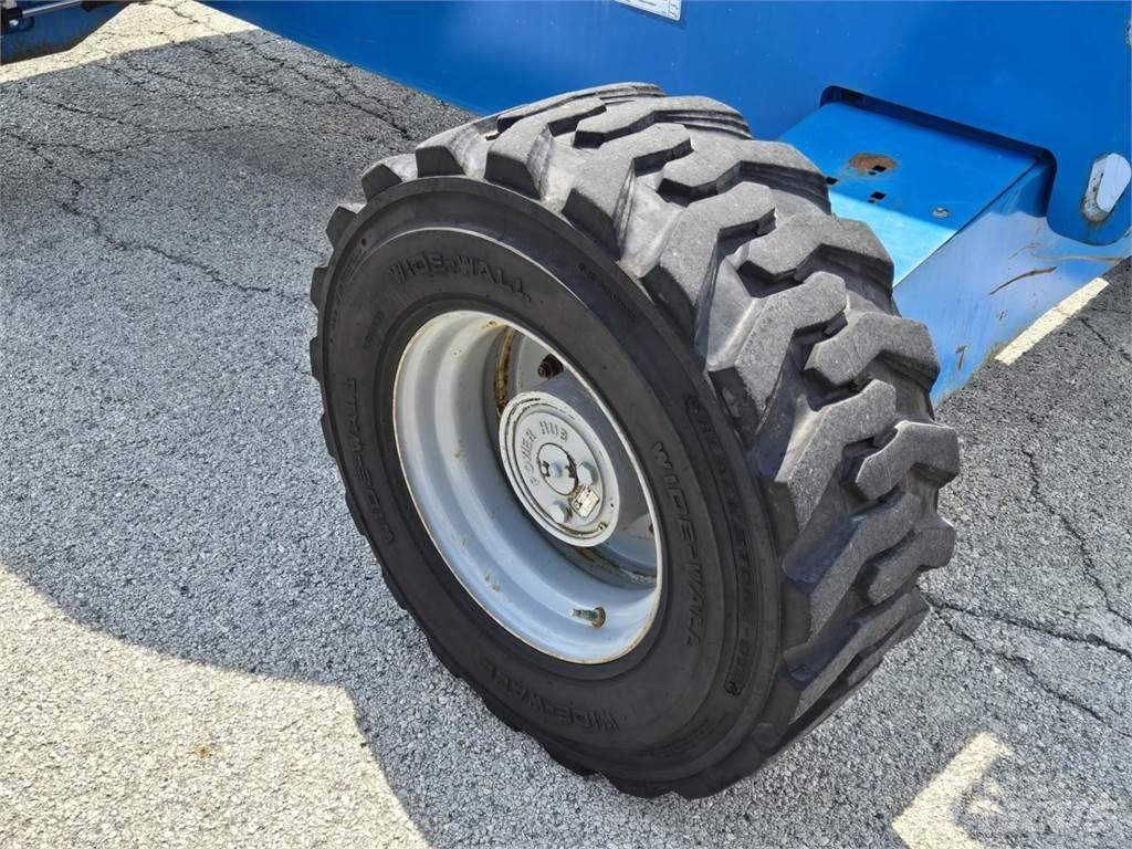 Genie S-45 Teleskopiniai keltuvai