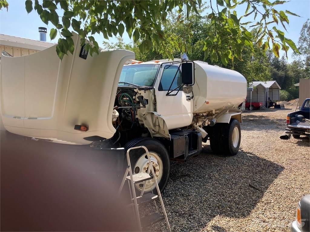 GMC 7500 Automobilinės cisternos