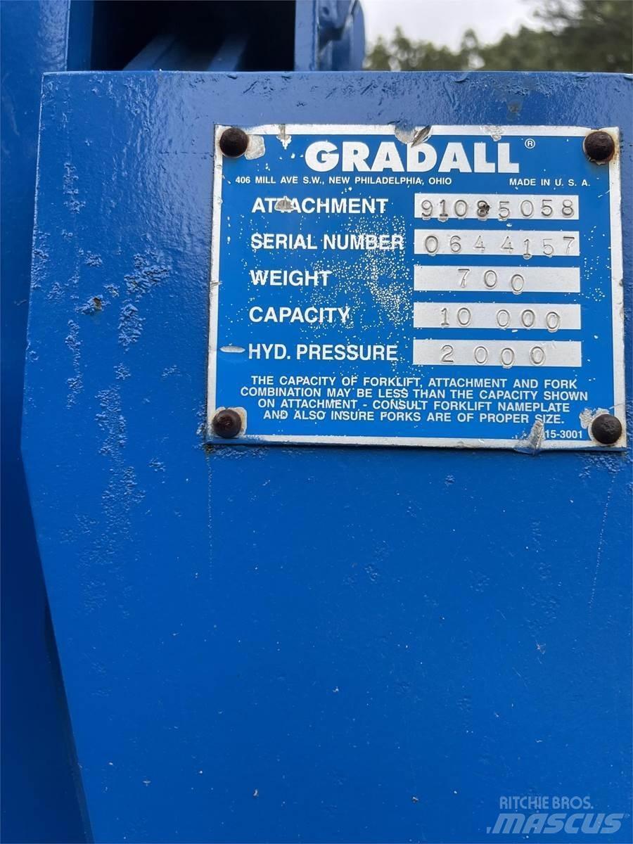 Gradall  Šakės