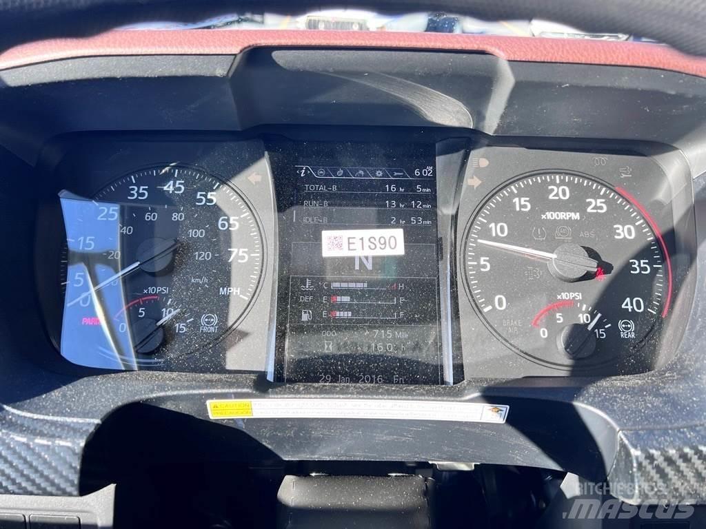 Hino L7 Važiuoklė su kabina