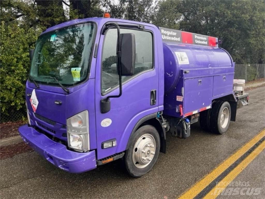 Isuzu NPR Automobilinės cisternos